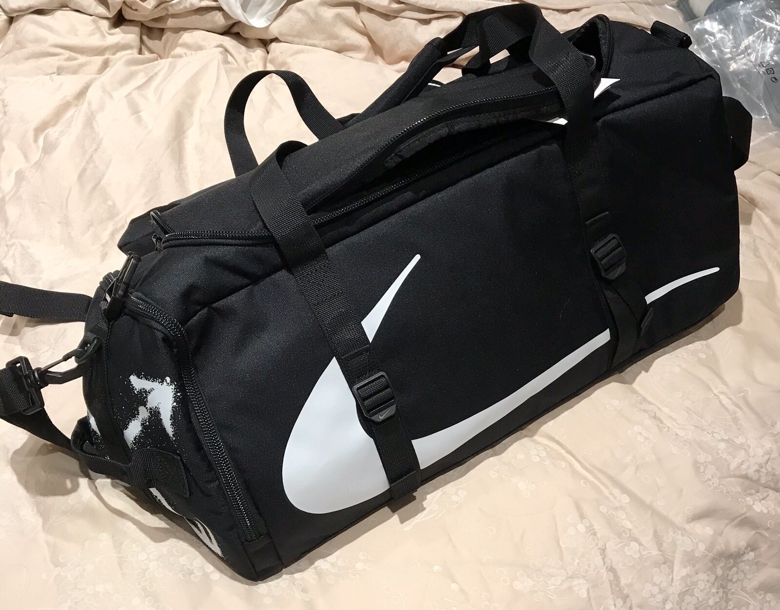 nike departure iii duffle bag