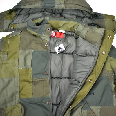 ジャケット・アウター 21AW Warp Hooded Puffy Jacket Supreme Warp Hooded Puffy Jacket (FW21) - $298