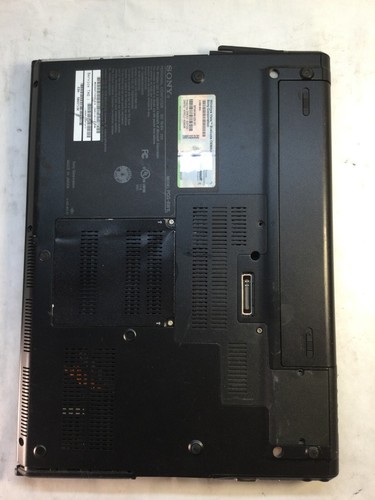 Sony Vaio PCG-6W1L 14" Laptop Intel Centrino Duo-BOOTS, BROKEN SCREEN/CASE -MZ - Afbeelding 9 van 9
