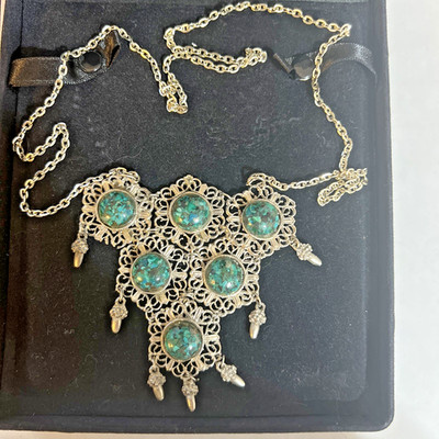 Unbranded Metal  Silver Color and Agate Turquoise and Multicolor Stone Necklace