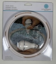 Martha Stewart Crafts circle cutter 2009 NEW