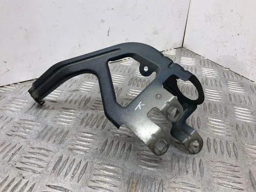 BMW 5 F10 Kotflügelhalter vorne links 3.00 Diesel 180kw 2011 22993176