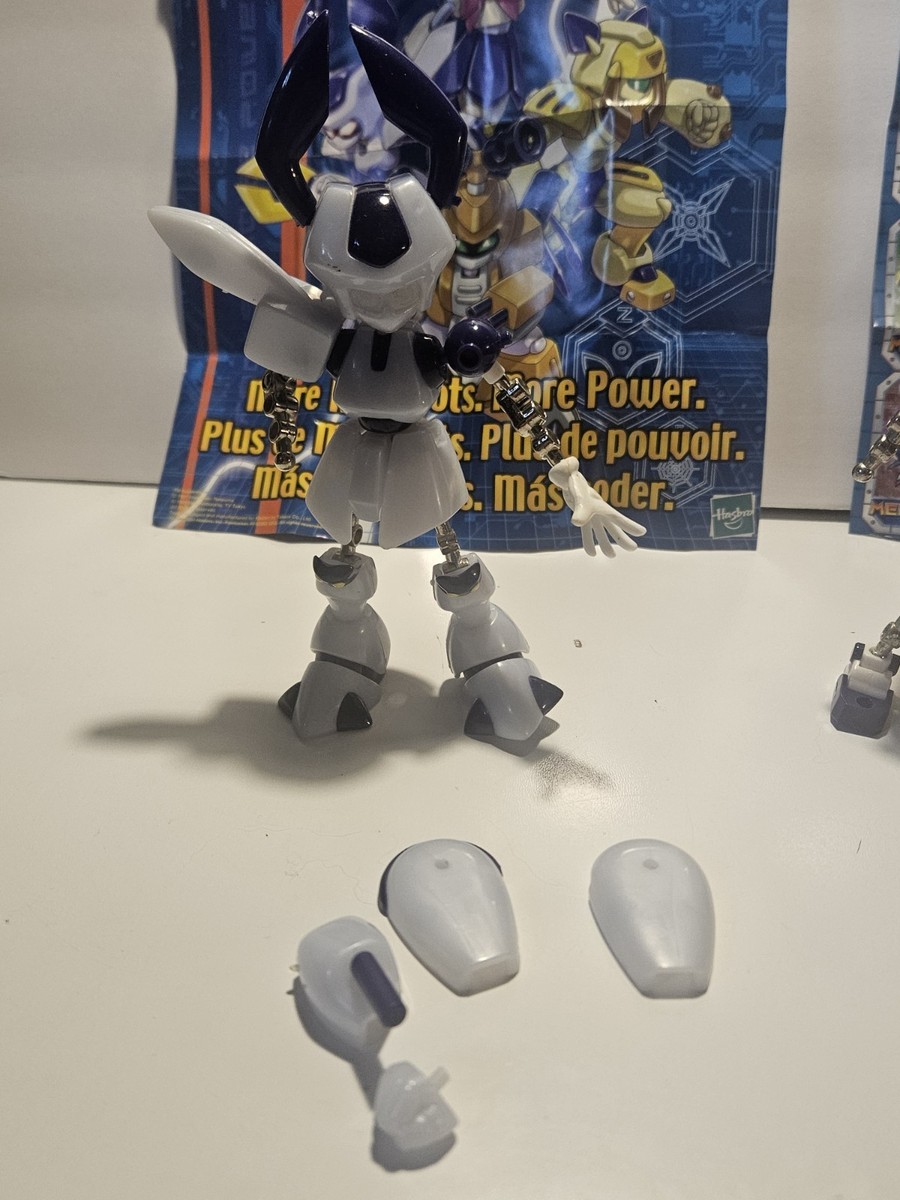 Medabots Build Your Own Model Kits Rokusho And Metabee Incomplete
