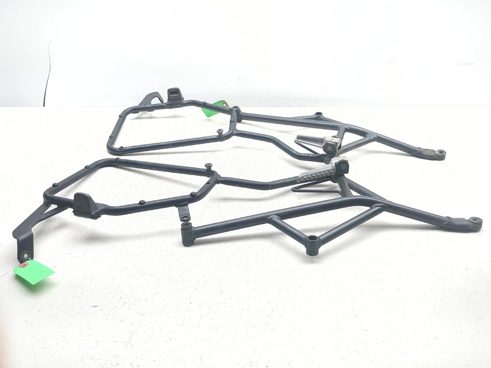 07-09 Kawasaki Versys 650 KLE650 soportes de montaje de alforja trasera con juego de estriberas Foto 4 de 4