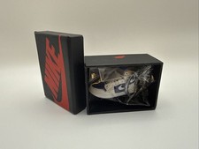 Mini Nike Sneaker keychain with Box