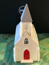 PLASTICVILLE VINTAGE CC-9 PARISH CHURCH IN GREY. PLEASE SEE PICTURES