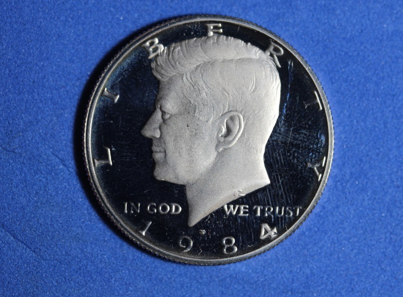 1984-S JOHN F. KENNEDY HALF DOLLAR #P29198