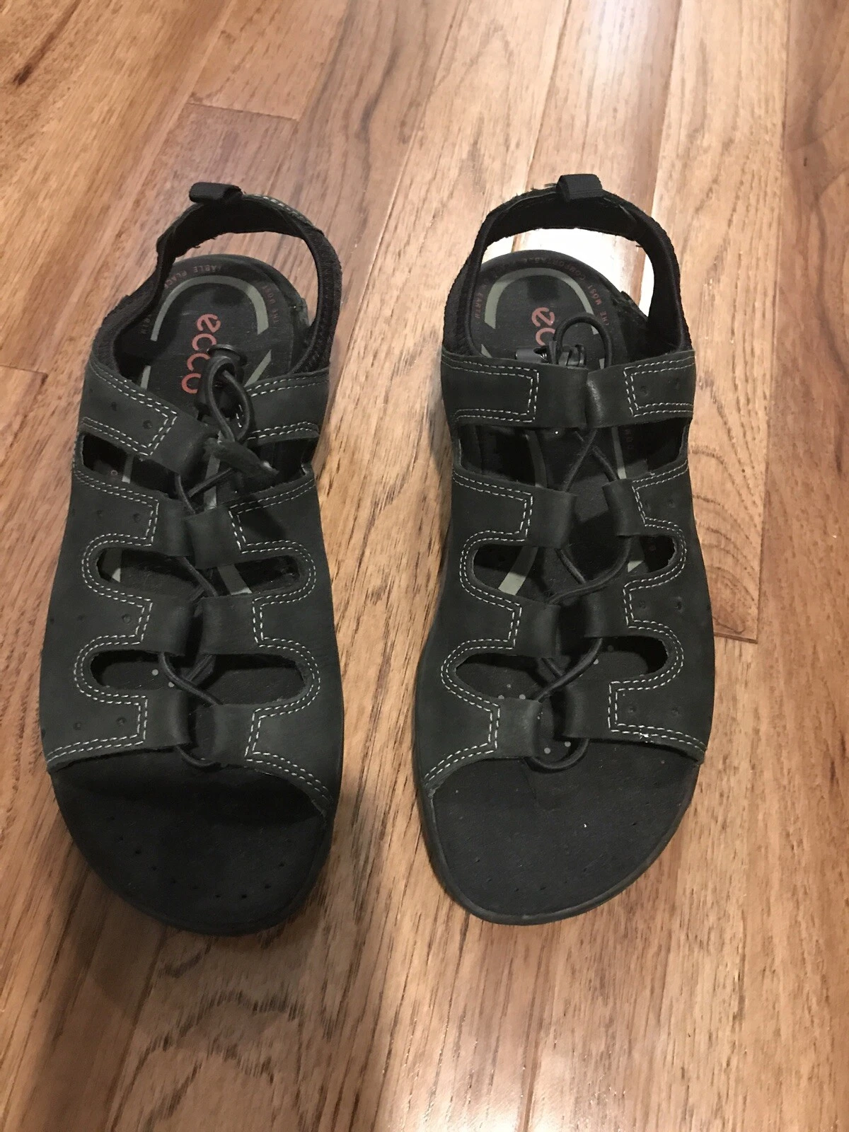 Sandalo donna Ecco slip on nero taglia 37