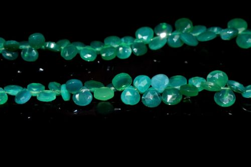 AAA+ Natural Green Onyx Faceted Pear Heart Briolette Shape Gemstone Beads 12Pcs - Picture 1 of 10