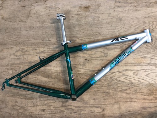 XS 26\