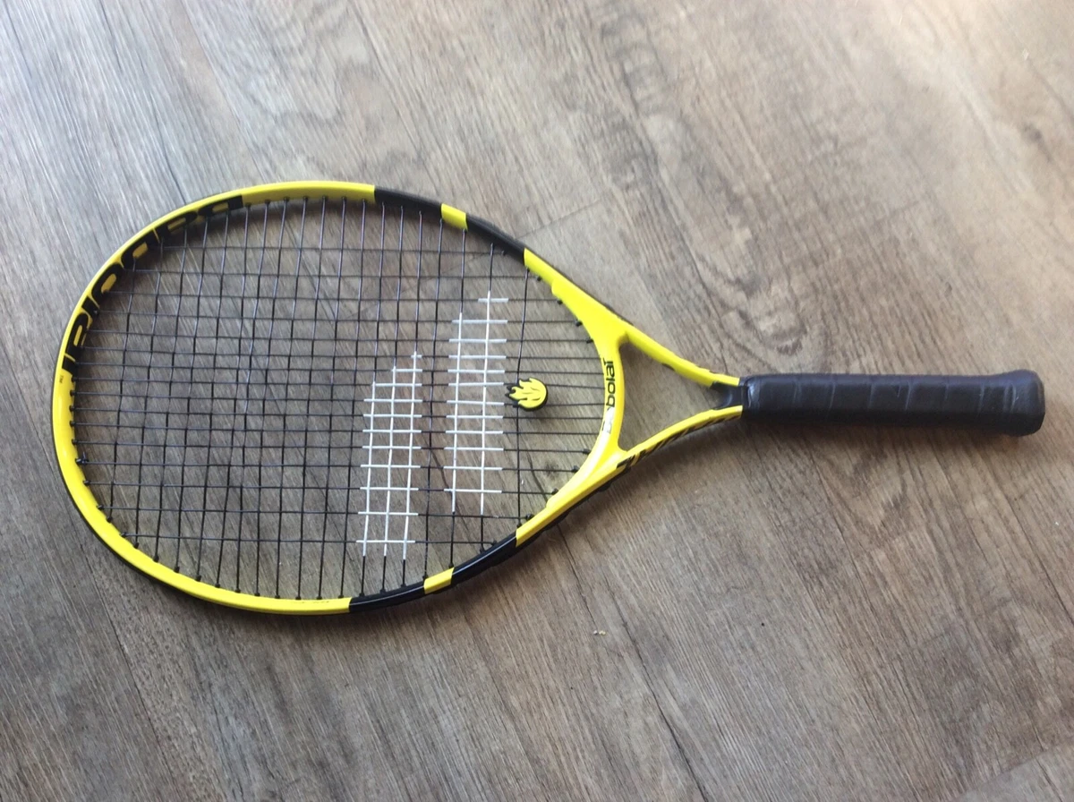 Head speed 23. Ракетка вилсон burn 2. Теннисная 23. Теннисная 23. Теннисная ракетка pure drive junior 25 (2021) с натяжкой.