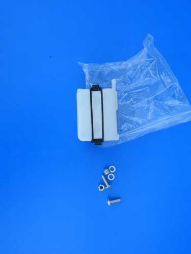 Freeline Birel  Overflow tank 1417.08 holds 6 oz of fluid now black holder - Afbeelding 2 van 5