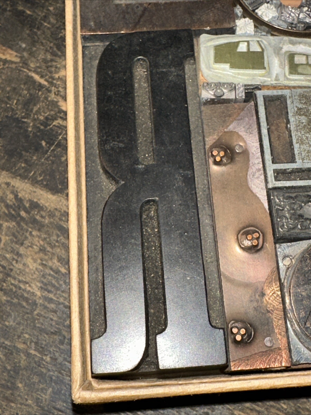 Picture 10 of 24