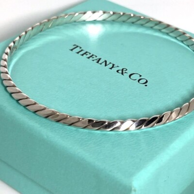 【ユーズド品】TIFFANY Knife Edge Bangle *592 TIFFANY&Co Bracelet Knife Edge Bangle Sterling Silver