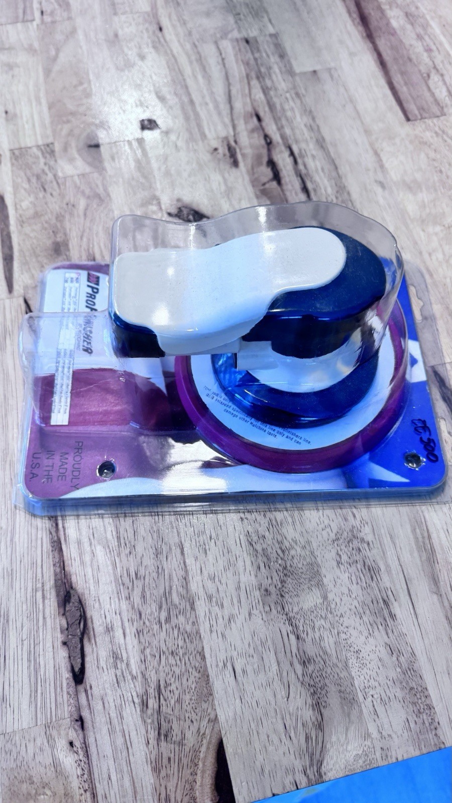 Hutchins ProFinisher Random Orbital Air Sander - 3/16" Offse