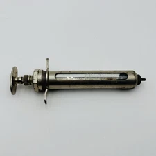 Peters Syringe No 5 Vintage Veterinary Medice