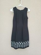 Jodi Kristopher Women's Black W/ Blue Floral Embroidered Sleeveless Dress Sz 3