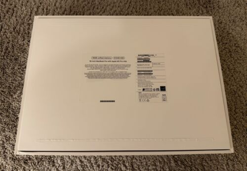 Apple MacBook Pro 16" M2 Pro 16GB 512GB SSD Space Grey - 13 Cycles - Immaculate - Afbeelding 15 van 21