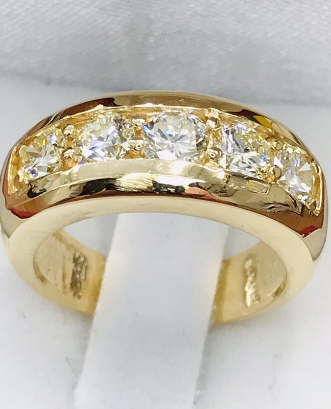 1.40 ct 14k Solid Yellow Gold Ladies Natural Diamond Ring   5 stone made in USA