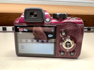 Fujifilm FinePix S3380 14MP 26x Optical/6.7X Digital Zoom HD