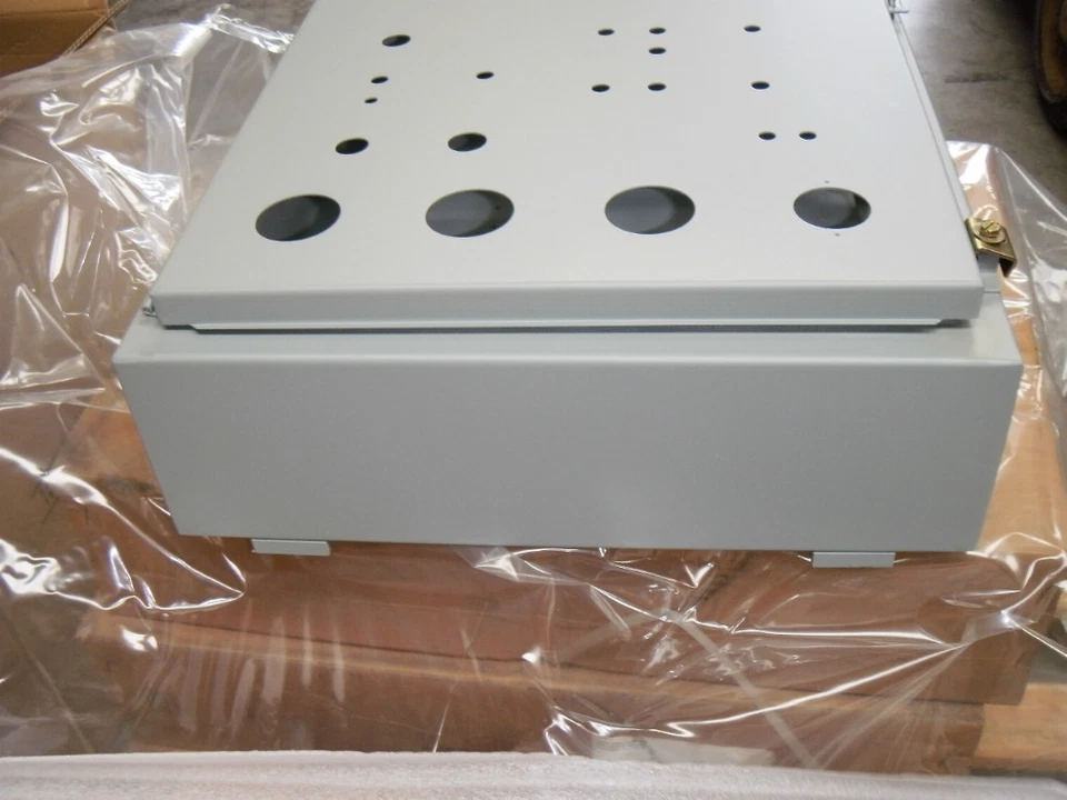 Hoffman A242006LP con agujeros carcasa especial de acero gris 24 x 20 x 6 nuevo en caja Foto 4 de 4