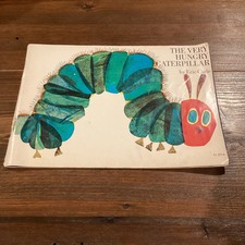 THE VERY HUNGRY CATERPILLAR by Eric Carle 1974 Stated First Printing Scholastic
