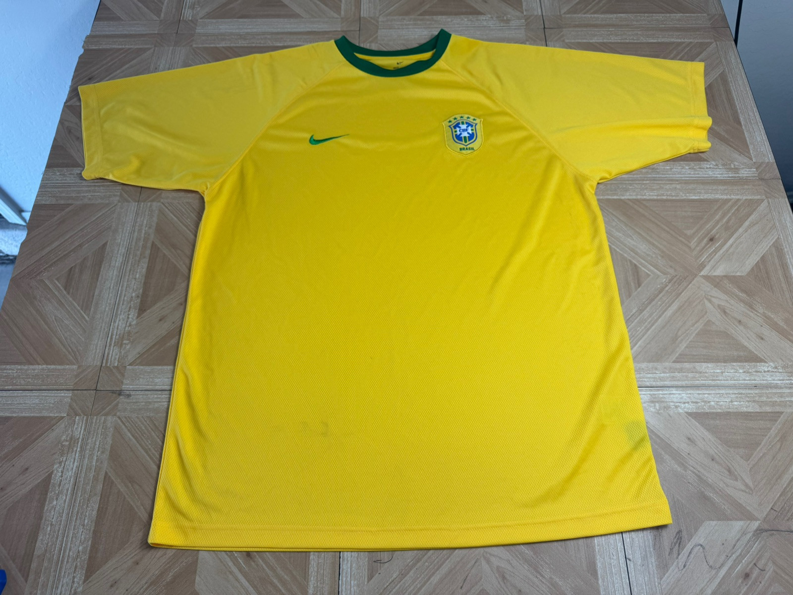Nike Brazil Soccer Jersey Yellow Mens Size L Dri Fit CBF | eBay
