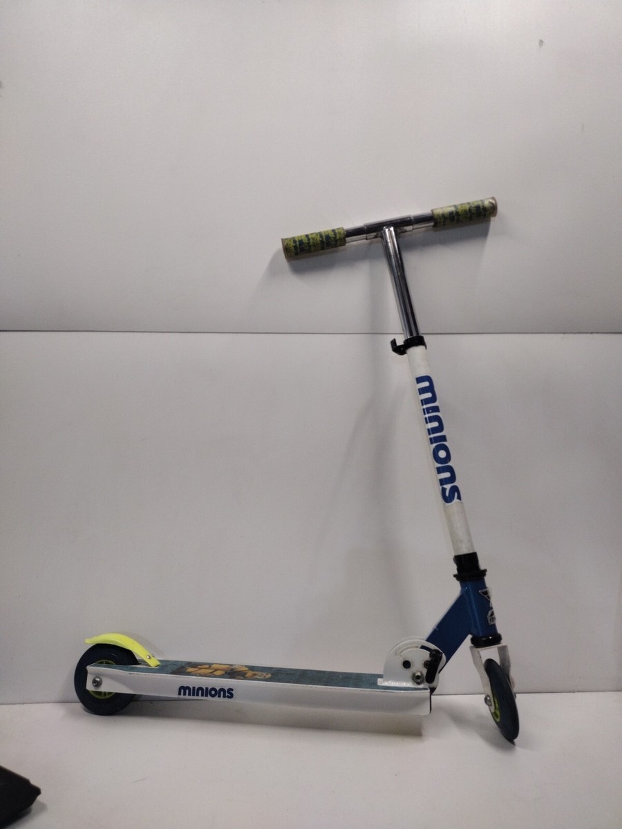 MINIONS KIDS FOLDING SCOOTER | eBay