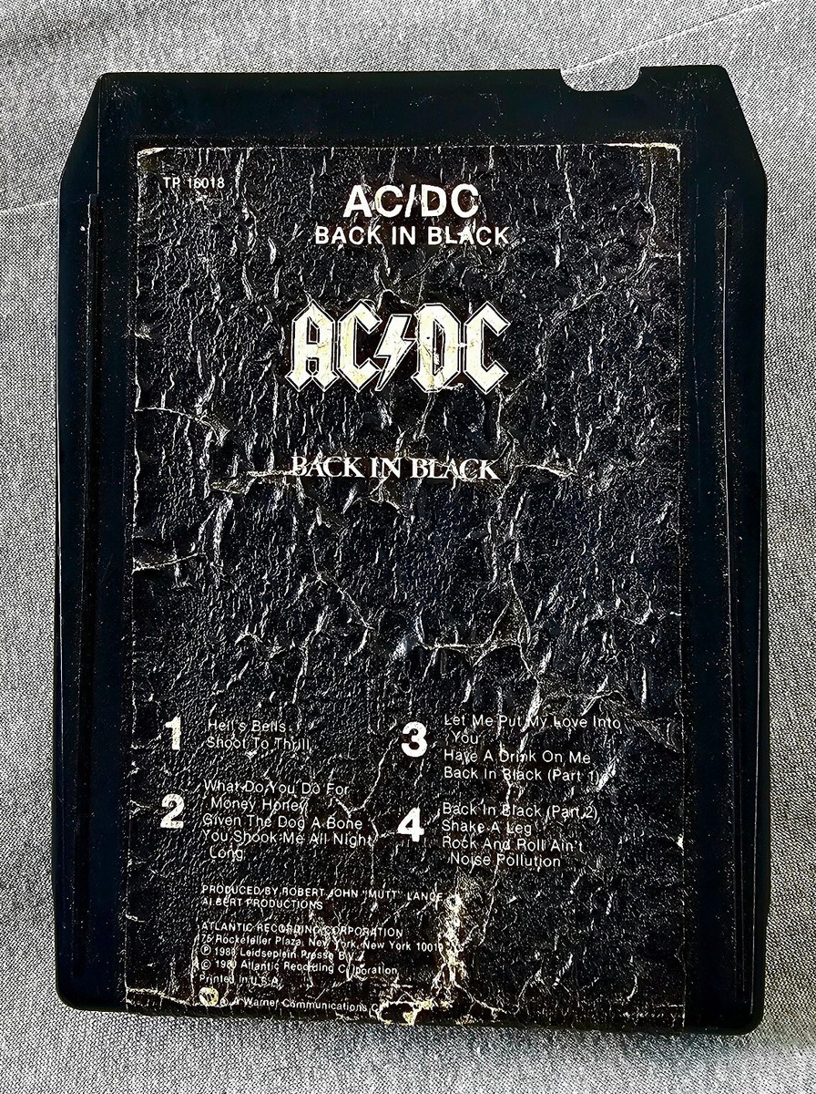 AC/DC 「BACK IN BLACK」【32XD-320】CD AC/DC - Back In Black - Amazon.com Music