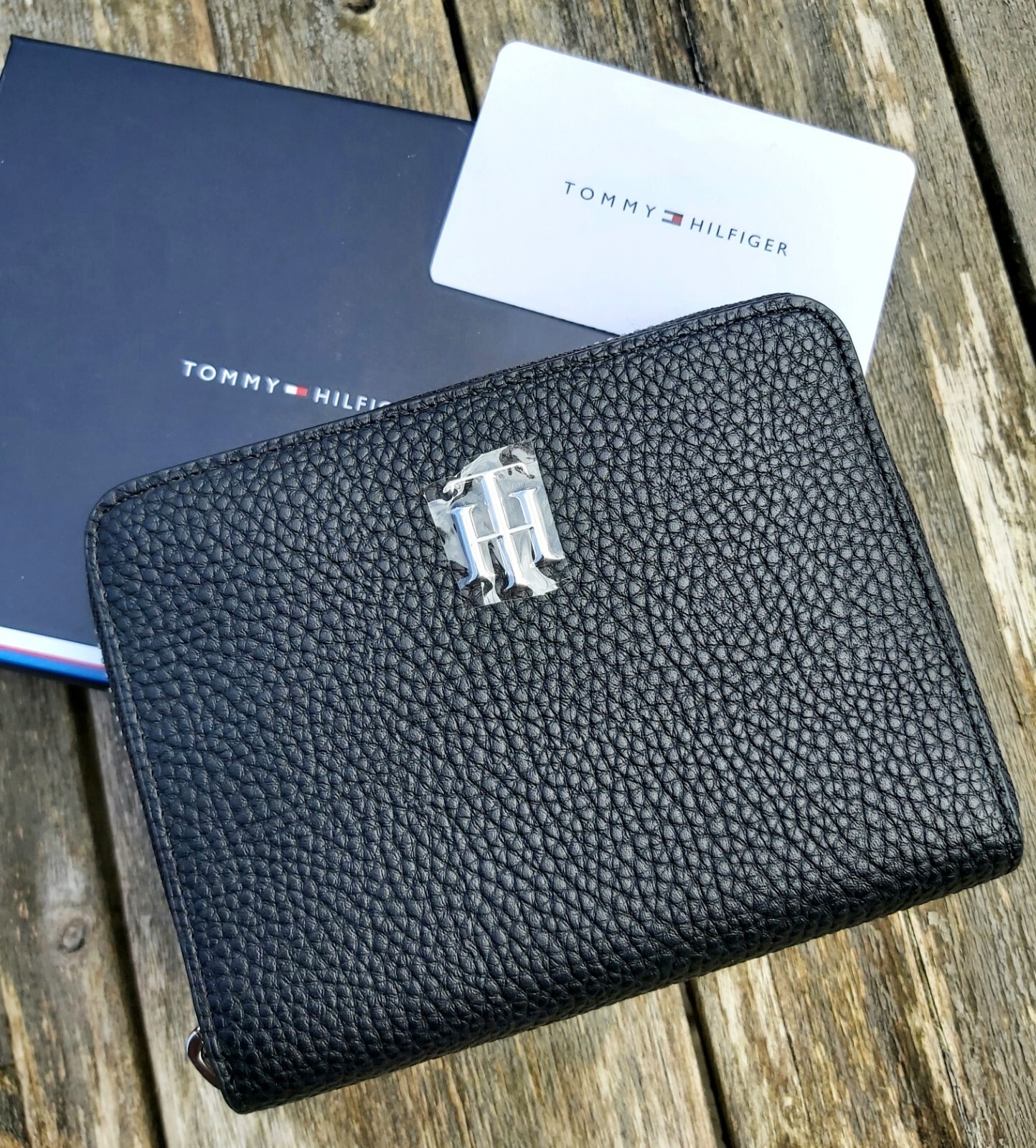 NEW Genuine TOMMY HILFIGER ZIPPED Black LEATHER Cards Notes Coins PURSE WALLET