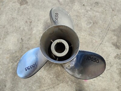 Michigan Wheel Apollo 3-Blade Stainless Steel Propeller - 14-1/4\" X 17\" Pitch, Right Hand Rotation