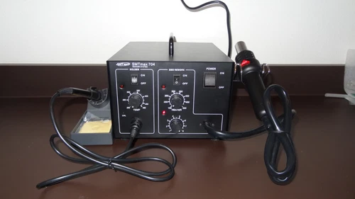 SMTmax 704 2-in-1 SMD Soldering and Hot Air Rework Station