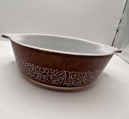 Vtg 1970's PYREX Casserole Woodland Brown White Floral 471-B Small Dish NO LID