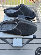 ISOTONER WOMENS SLIPPERS, SZ XL 9.5-10 , 360DEGREE MEMORY FOAM, ENHANCED HEEL