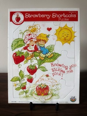 Vintage 1981 Craft Master Strawberry Shortcake Frame Tray Puzzle