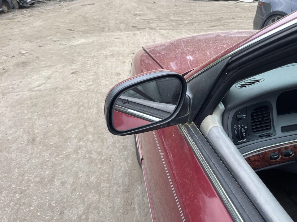 Conjunto de transmisión. Grand Marquis 01 02 automático 70 k millas Foto 2 de 4