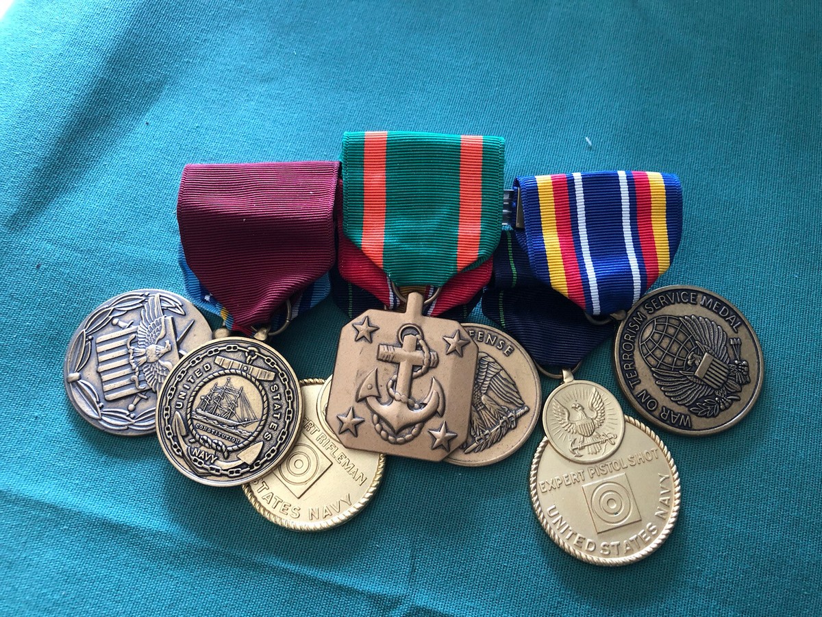 7-US NAVY MEDALS +BADGE | eBay