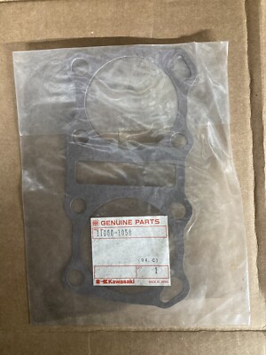 さー　ぺージ Genuine Kawasaki NOS EX305 ER250 Gasket Cylinder Base Part No