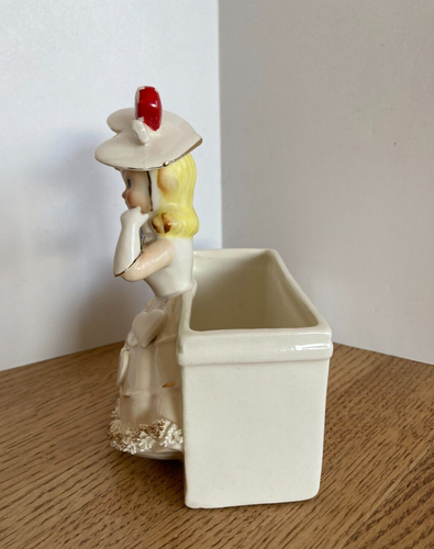 Vintage RELPO Valentine Girl Planter A651 Sweetheart Hearts Spaghetti Lace Trim - Picture 5 of 24