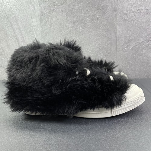 grey fluffy converse