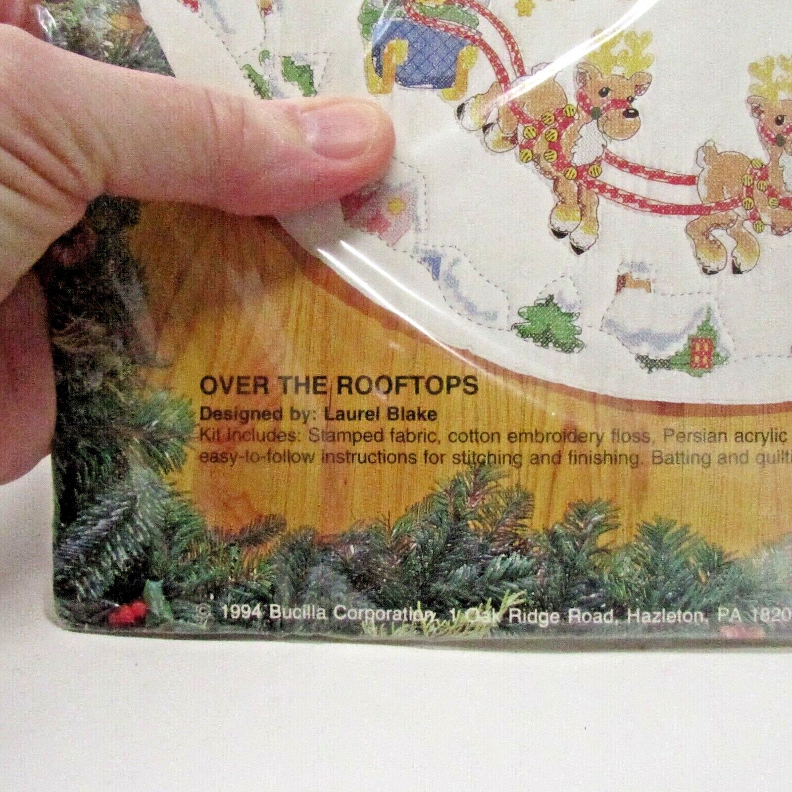 Vintage Bucilla 44" Round Stamped Cross Stitch Tree Skirt Over The Rooftops eBay