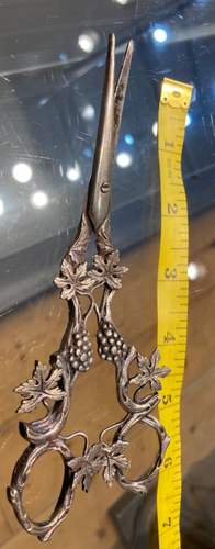 VTG ANTIQ H HOOYKAAS DUTCH NETHERLANDS 835 STERLING SILVER GRAPE LEAF SCISSORS