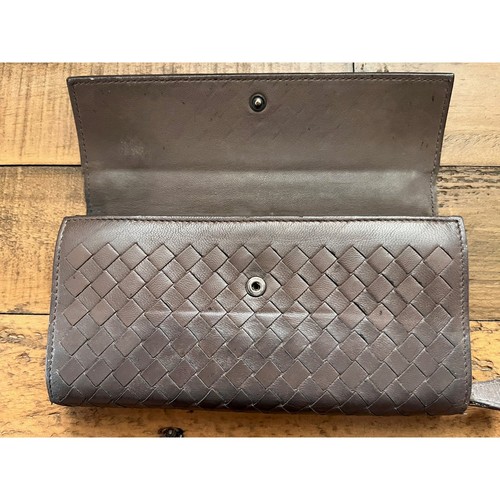 BOTTEGA VENETA Intreacciato Leather Continental Wallet Brown/Gray W/COA and Box - Picture 7 of 17