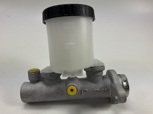REMAN.  M39592 Brake Master Cylinder For 1986-1996 Nissan D21 Pickup Truck