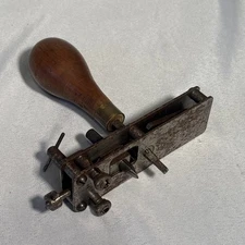 A.R. Vaughan Watchmaker Main Spring Winder
