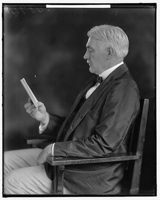 Photo:J.W. Harreld U.S. Senator Portrait Reading Document