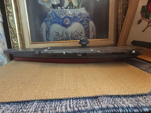 Forces of Valor 1:700 Ark Royal-class Aircraft Carrier Royal Navy HMS Ark Royal - Picture 17 of 24