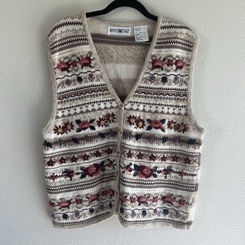 Vintage White Stag Floral Knitted Sweater Vest Button Cottage Granny Embroidery