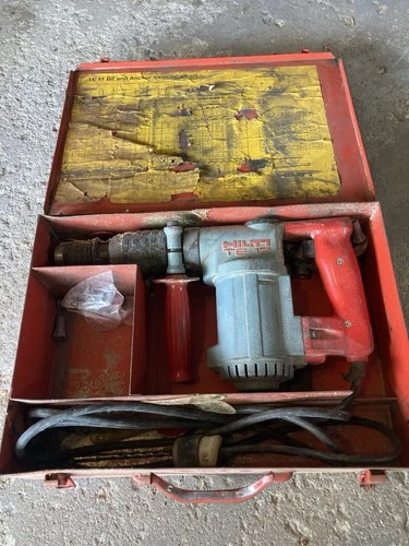 hilti te 17 120 Volt hammer drill With Case