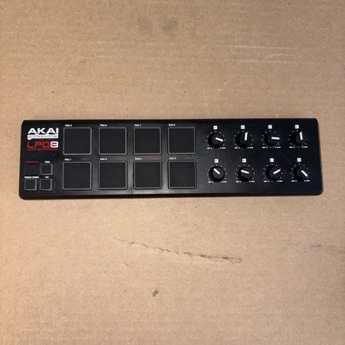 AKAI Professional LPD8 Portable USB Midi Laptop Pad Controller